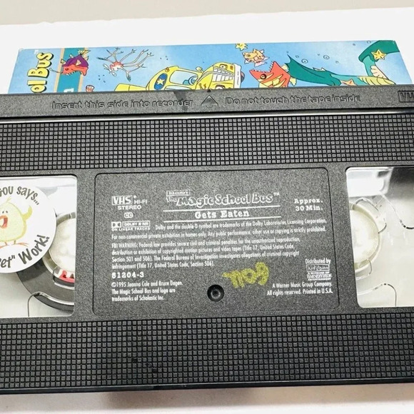 THE MAGIC SCHOOL BUS GETS EATEN VHS Home Video Cassette Tape - Picture 7 of 8